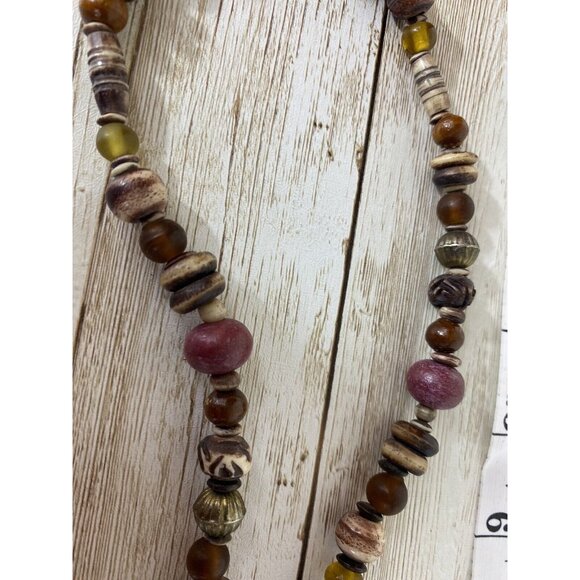 Vintage Earth Tones Mix Bead Shell Stone Wood Necklace BOHO - Picture 11 of 12